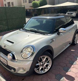 Mini Cooper S Sports 2011 in excellent condition 