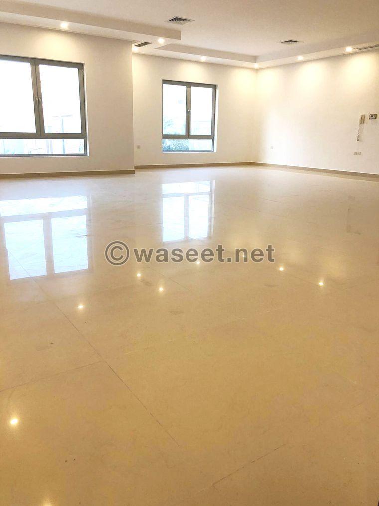 For rent in Al Zahraa, first floor, 500 square meters 4