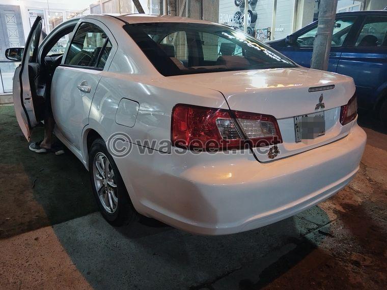 Mitsubishi galant model 2011 for sale  3