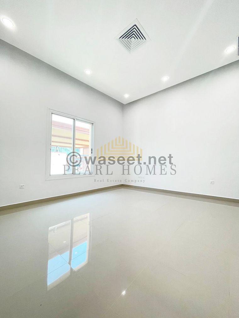 Modern floors for rent in Rumaithiya 3