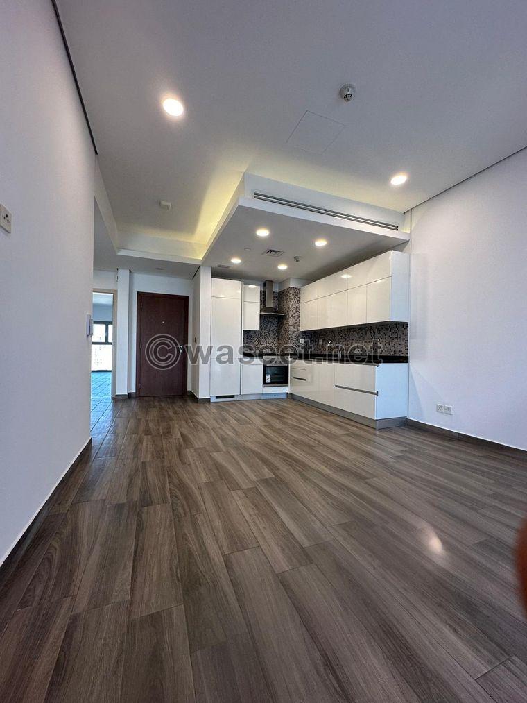An upscale apartment for rent in Salmiya 0