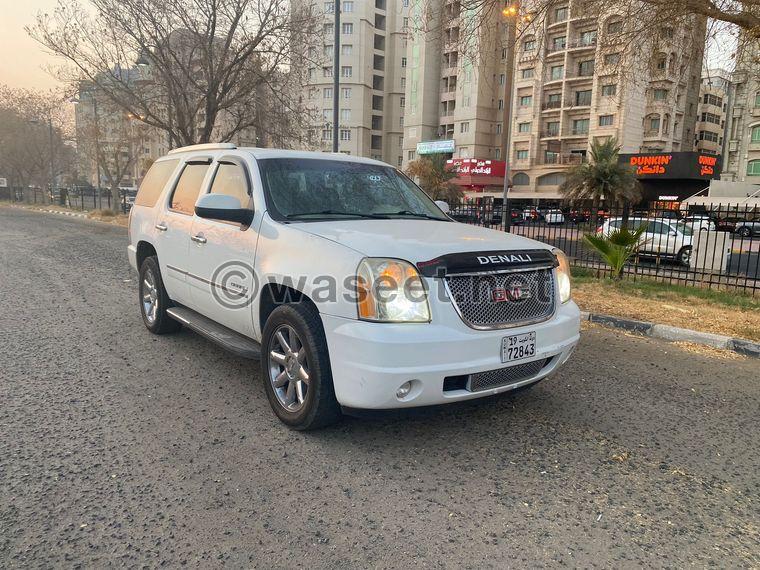 Yukon Denali model 2013 0