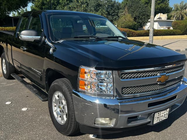 Silverado Z71 2013 model for sale
