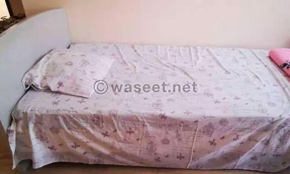kids bed with mattress 0
