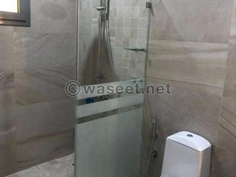 Glass, mirror and shower box contractor 5
