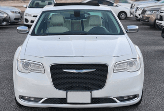 Chrysler 300 2018 model for sale