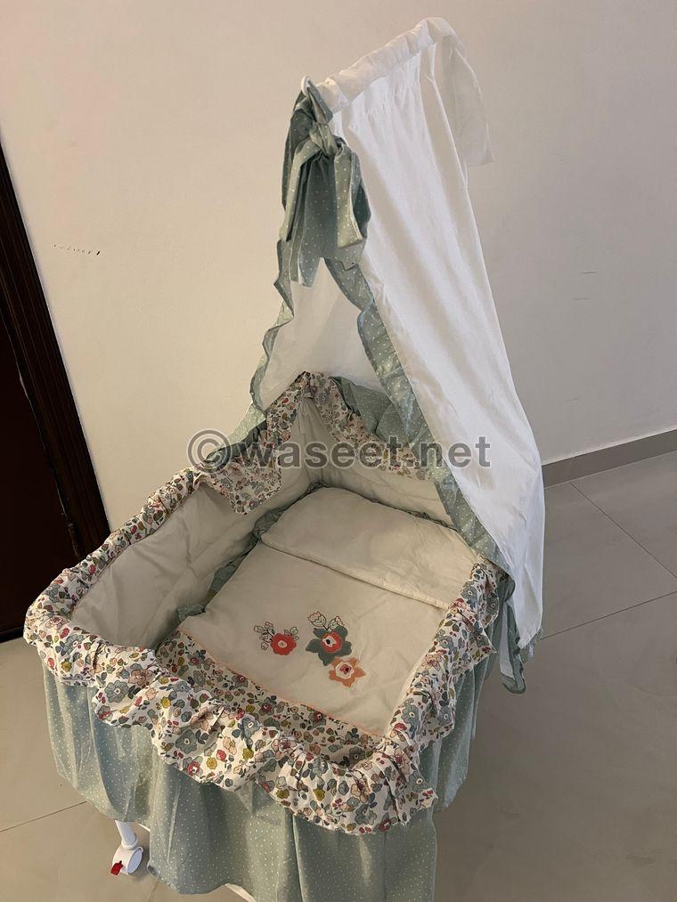 Baby bed and chair  0
