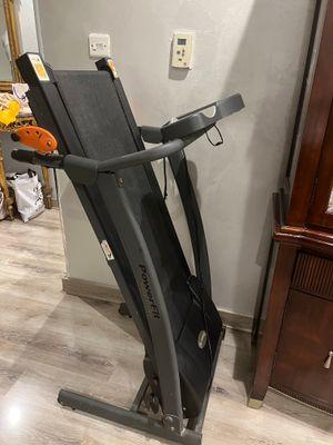 Lightweight treadmill 