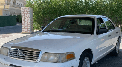 Ford Crown Victoria 2002 for sale