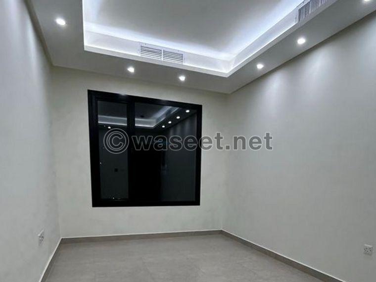 One and two bedrooms for rent in Salmiya 0