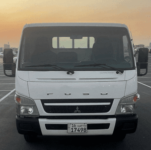 Half Lorry Mitsubishi Fuso 2019