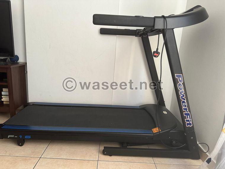 Walking and running machine in excellent condition 0