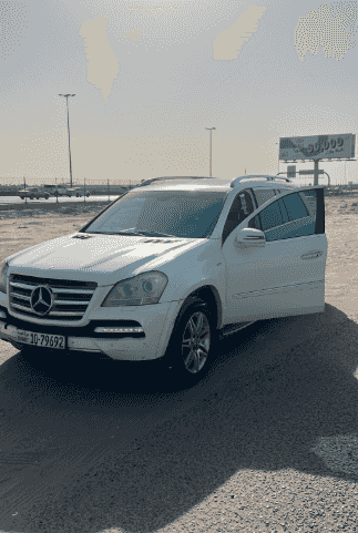 للبيع سياره مرسيدس GLE450 للبيع سياره مرسيدس GLE450