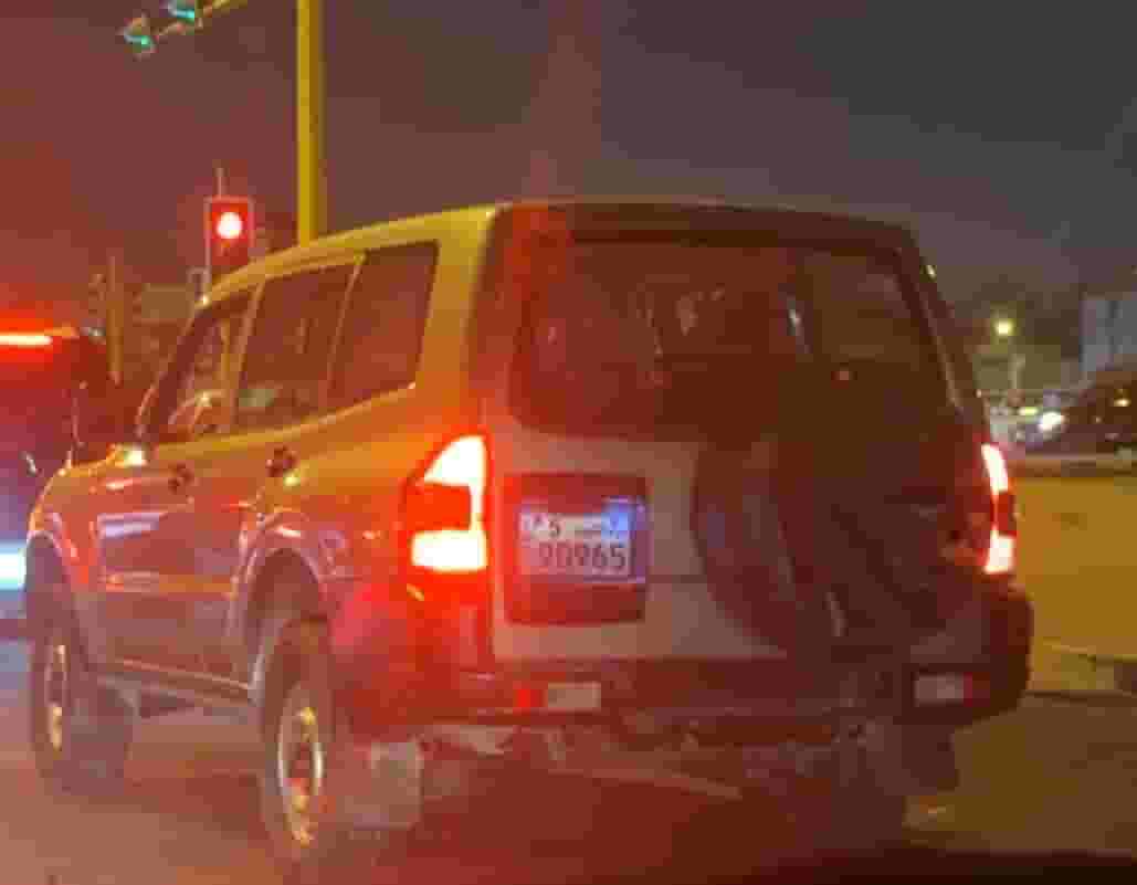 باجيرو 2002 باجيرو 2002