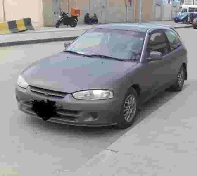 متسوبيشي كولت 2000 متسوبيشي كولت 2000