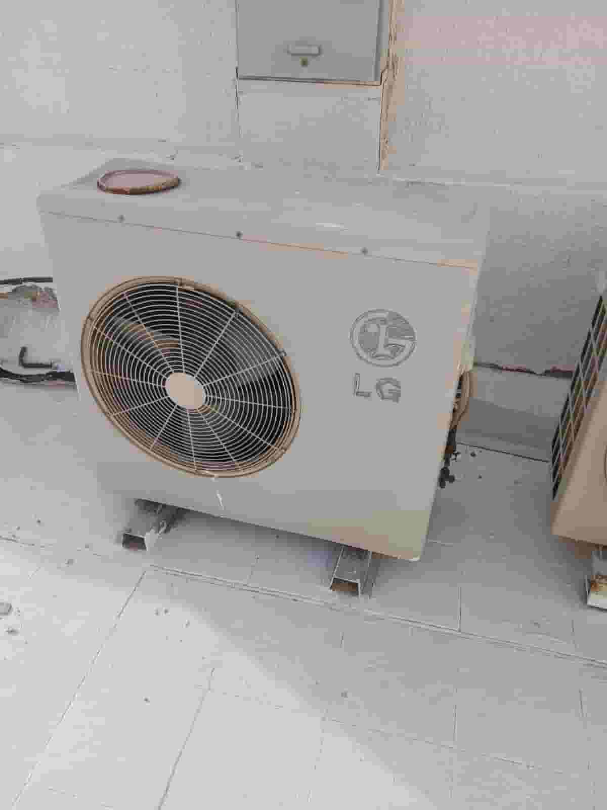 شراء الالكترونيات والمكيفات وجميع الاجهزه المستعملة شراء الالكترونيات والمكيفات وجميع الاجهزه المستعملة