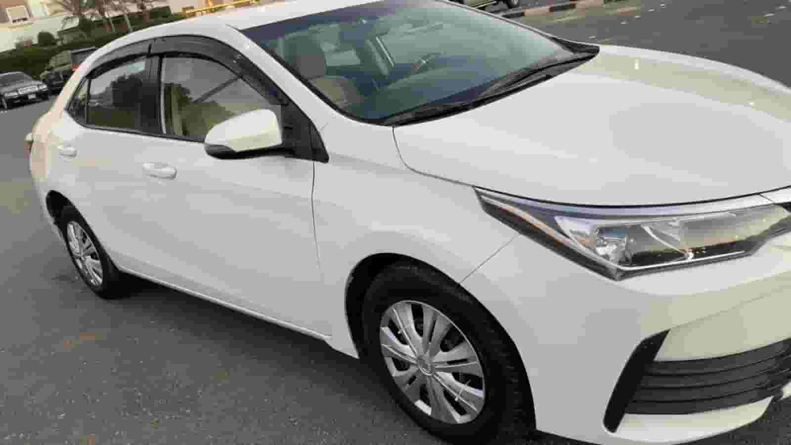 كورولا 2018 بسعر مناسب كورولا 2018 بسعر مناسب