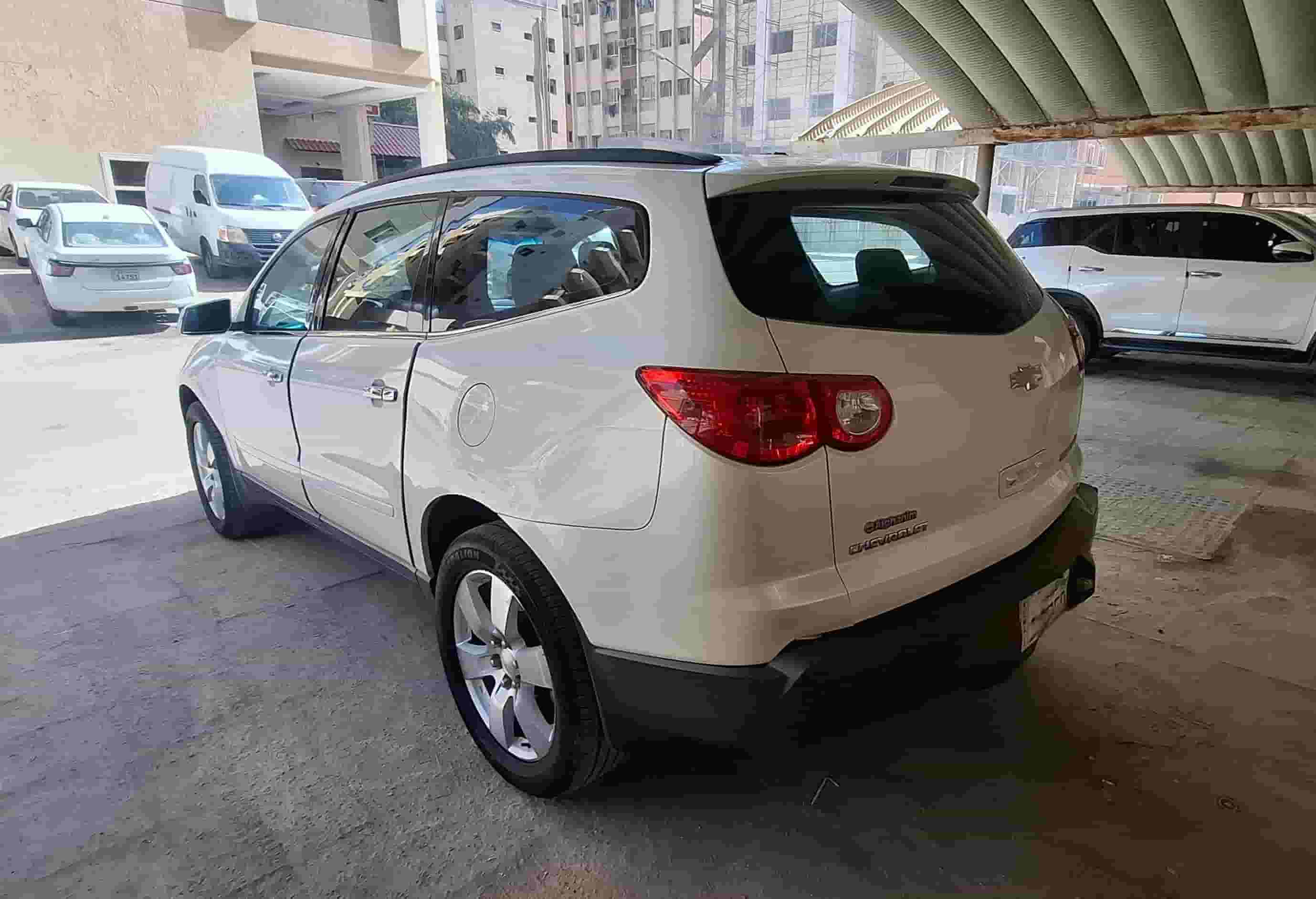 شيفروليه ترافيرس موديل 2012 للبيع شيفروليه ترافيرس موديل 2012 للبيع