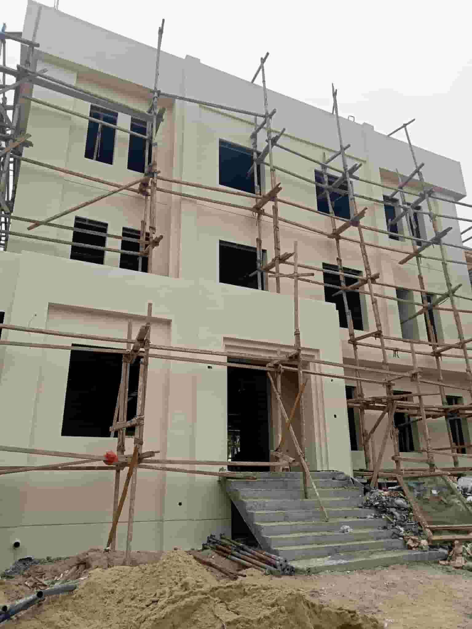 مقاول عام مقاول عام