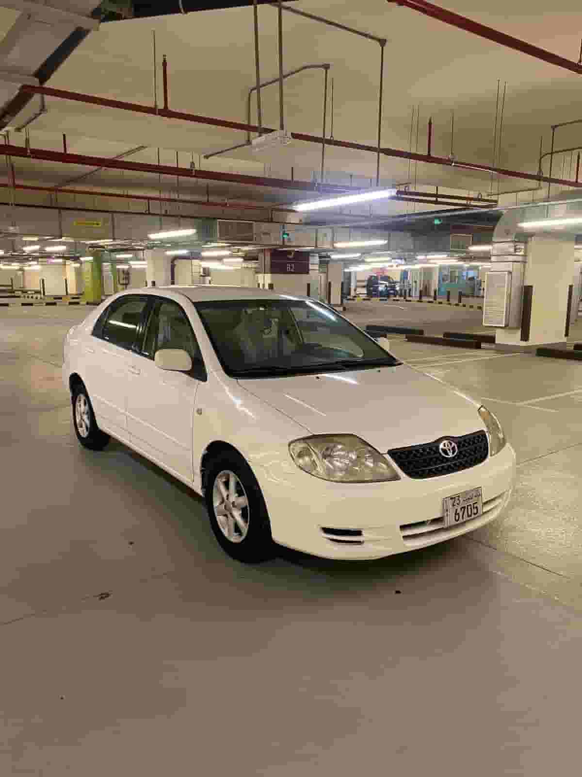 تويوتا كورولا 2004 تويوتا كورولا 2004