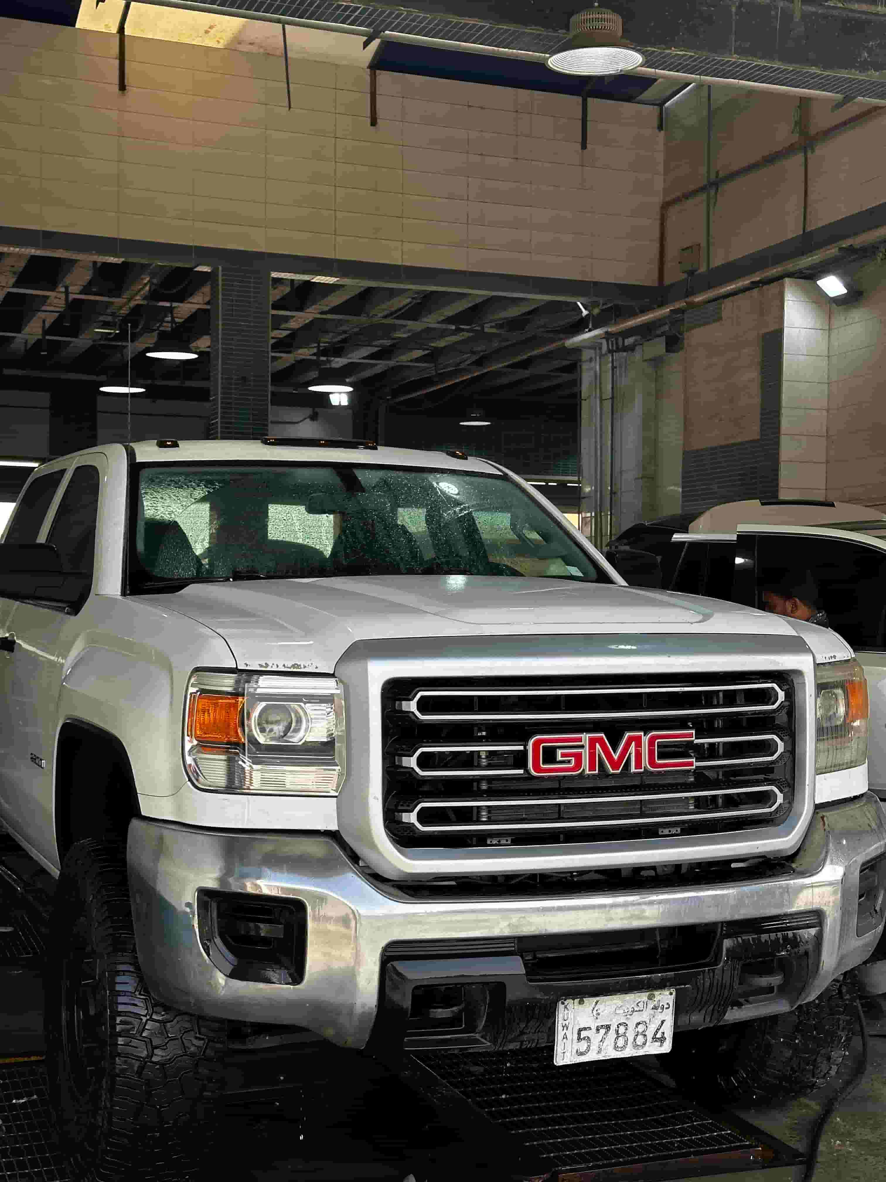 للبيع سييرا hd 2015 للبيع سييرا hd 2015