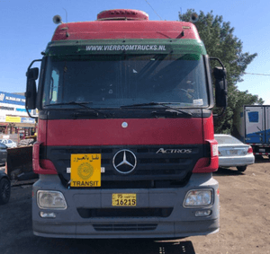 Mercedes 2009 truck is available for sale